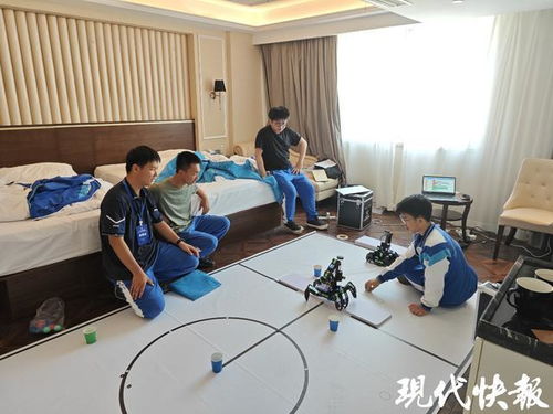 捷報(bào)頻傳，金中機(jī)器人社團(tuán)閃耀2025 教育科技開發(fā)的先鋒力量